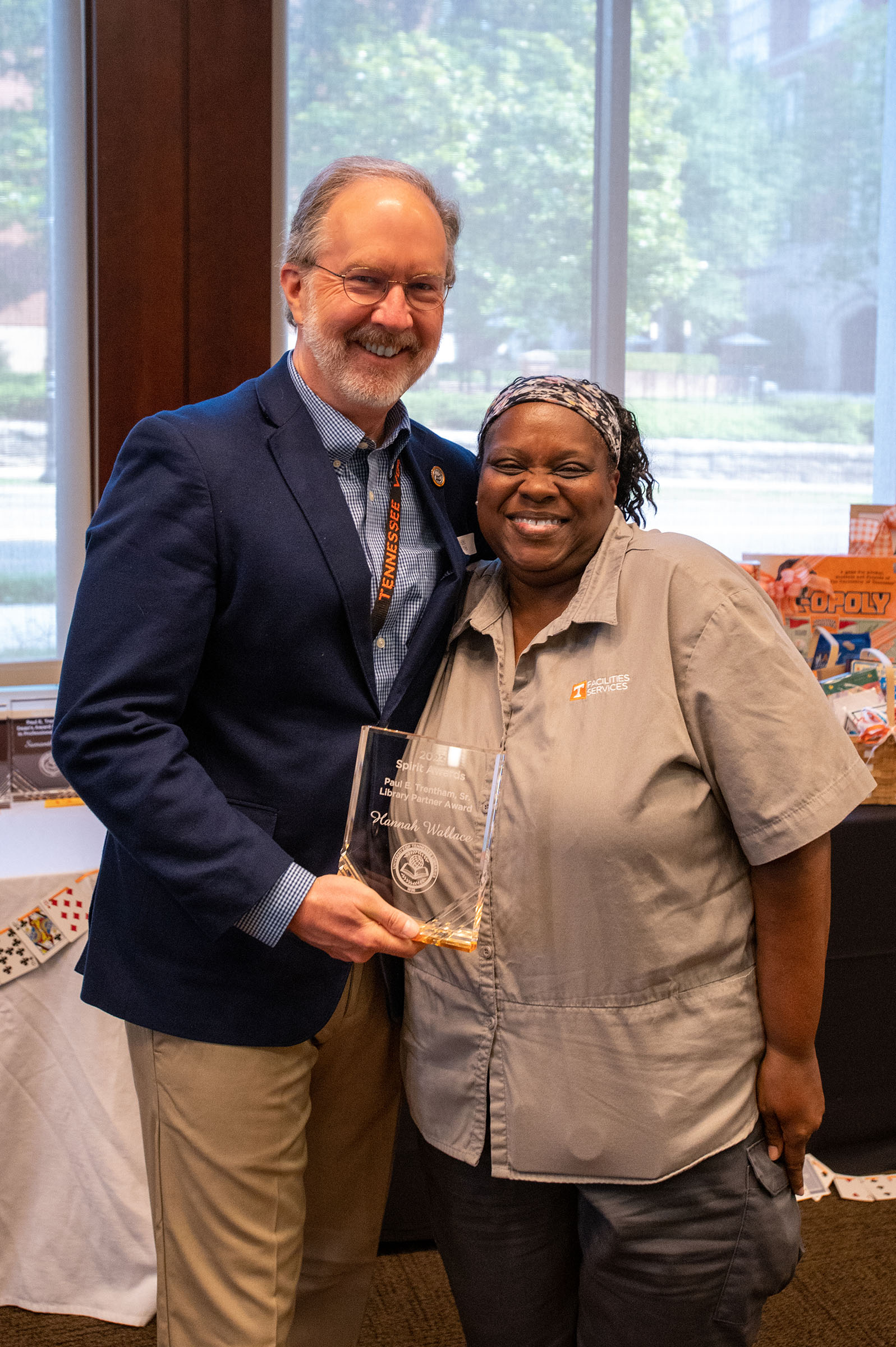 Hannah Wallace with Steve Smith