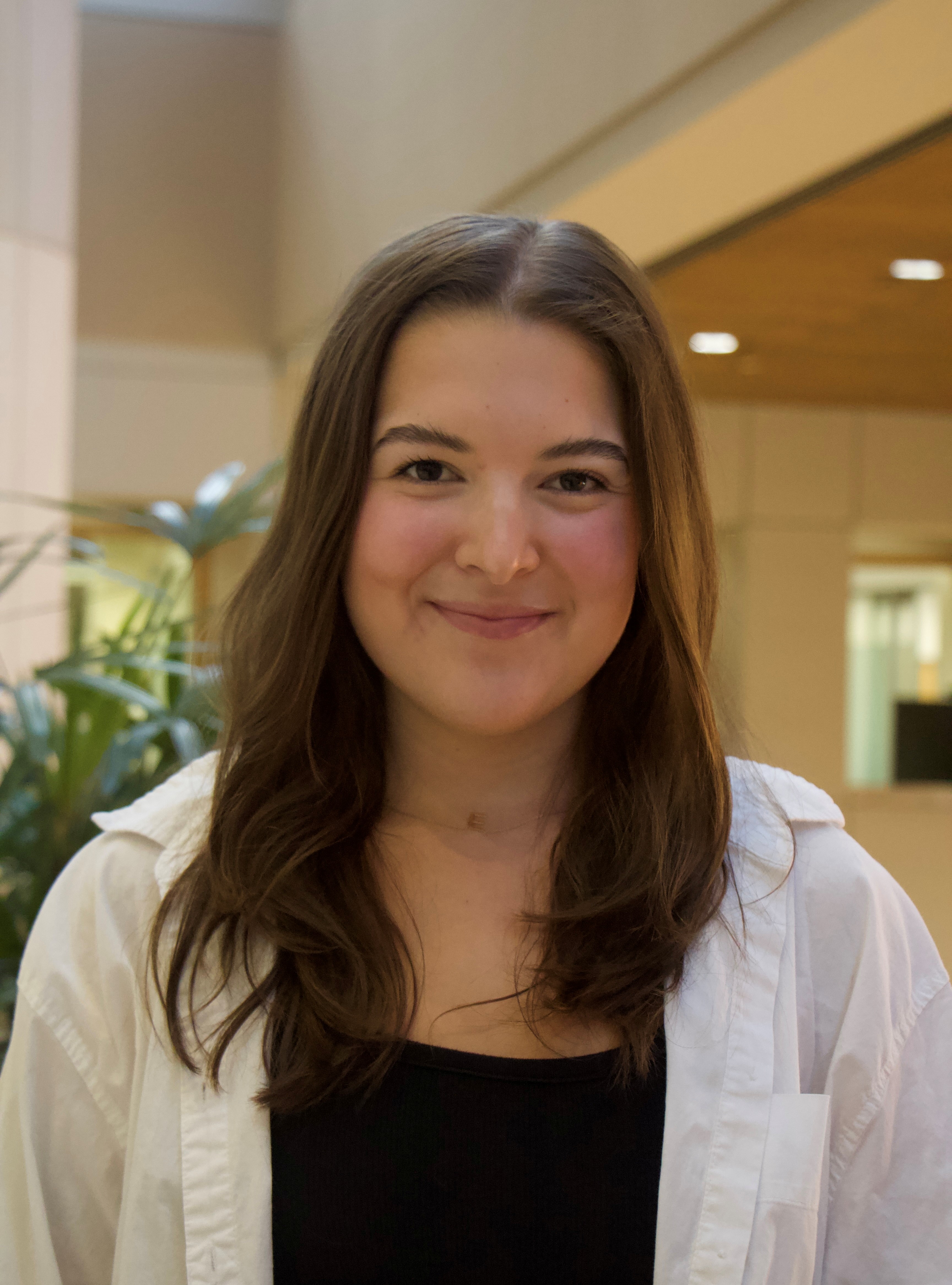 photo of Elizabeth Nix